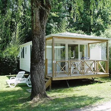 Camping Vacancesocamping Les Granges Domme