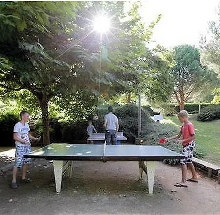Camping Vacancesocamping Les Granges Domme